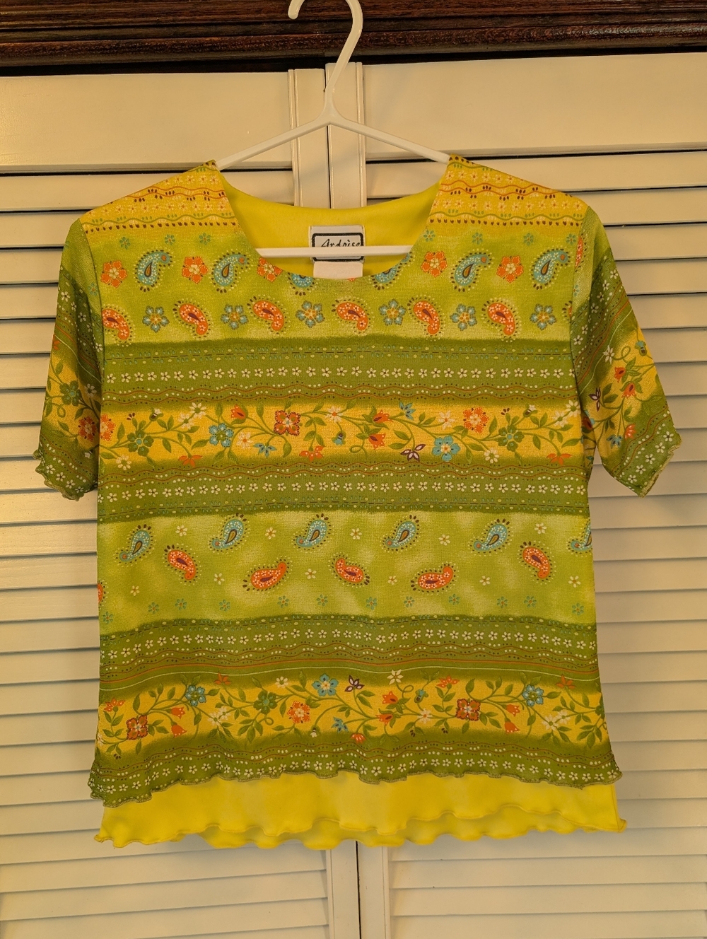 Vintage Paisley & Floral Short Sleeve Tee